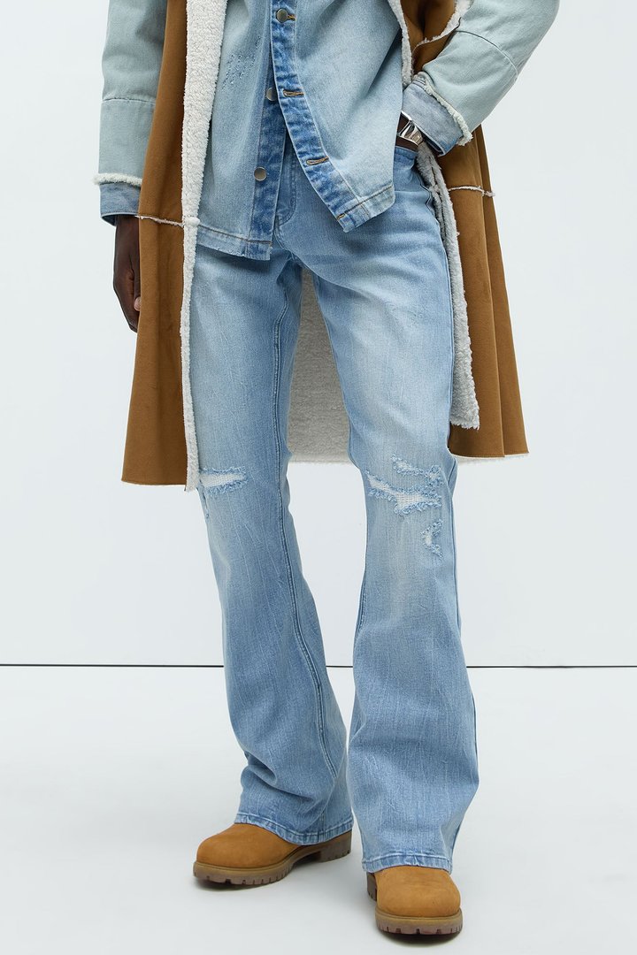 Dreamy Stacked Slim Flare Jeans - Light Blue Wash
