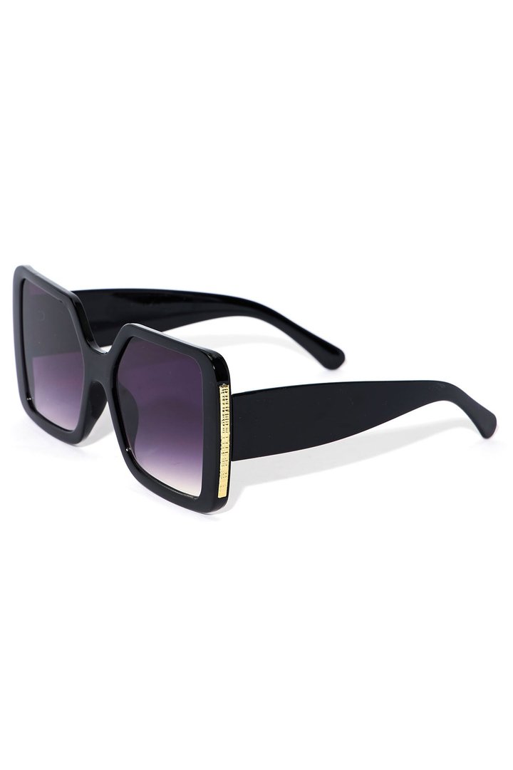 Never Letting Go Sunglasses - Black