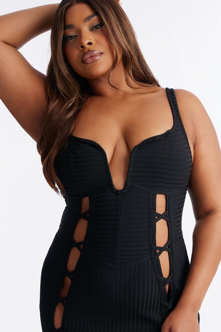 No Cuts Given Bandage Midi Dress - Black