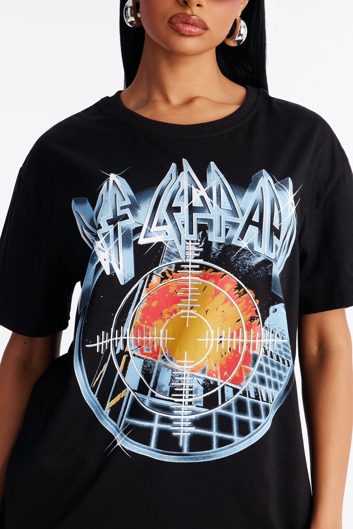 Def Leppard High Low Tee - Black