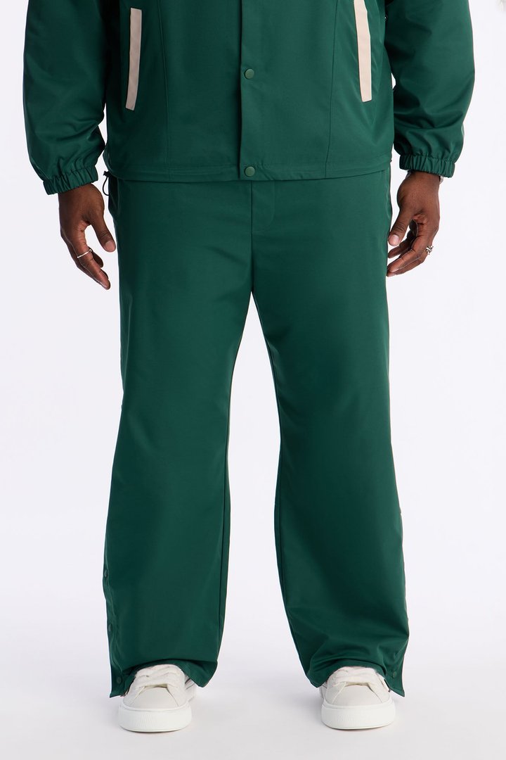 Straight Button Detailed Contrast Panel Pant - Green