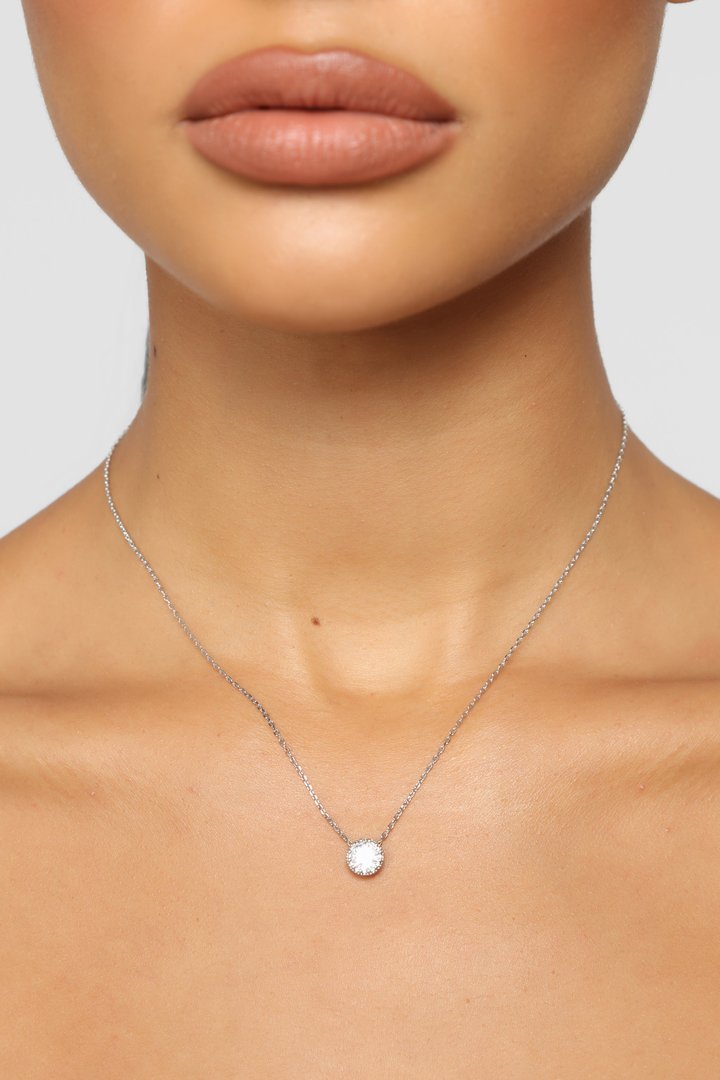 A Drop Of Diamond Necklace - Silver