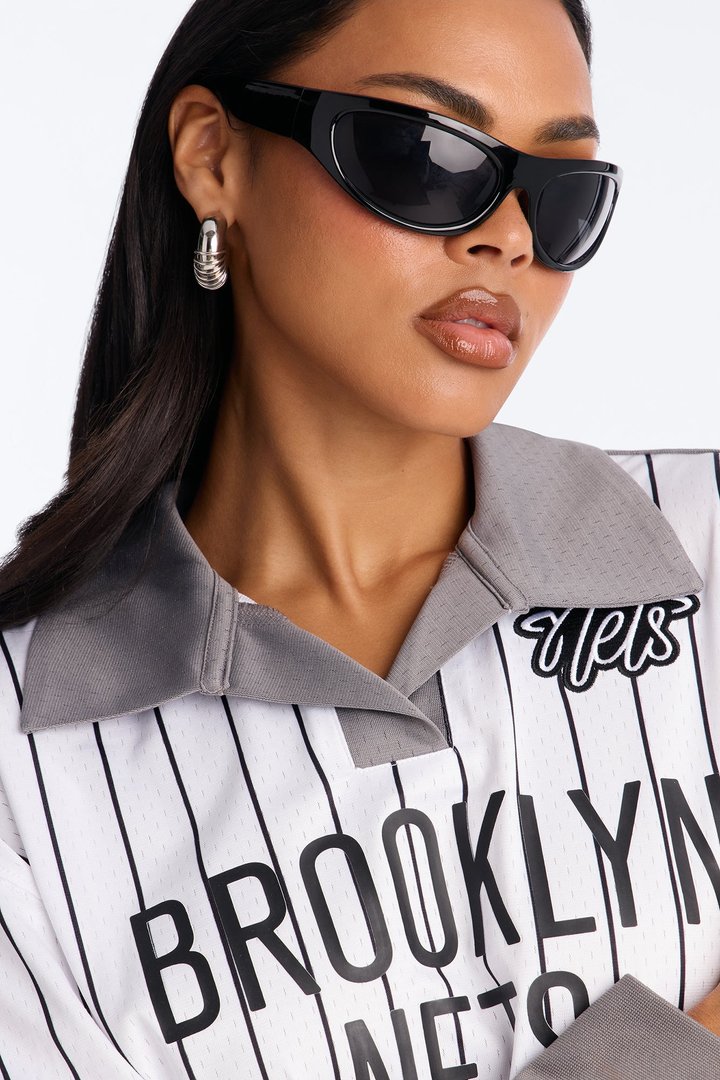 NBABrooklyn Nets Pinstripe Long Sleeve Top - White