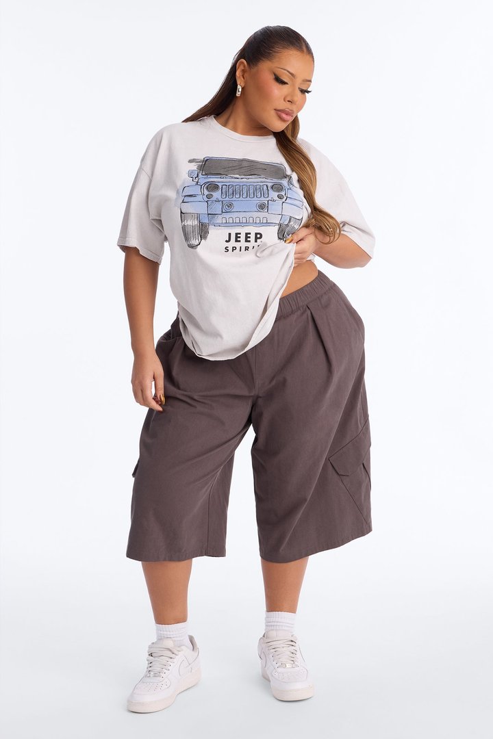 She's A Keeper Cargo Bermuda Short - Charcoal