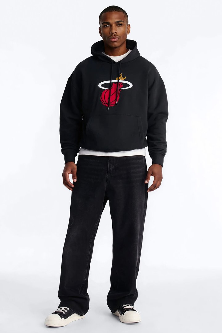 Heat Old English Embroidery Hoodie - Black