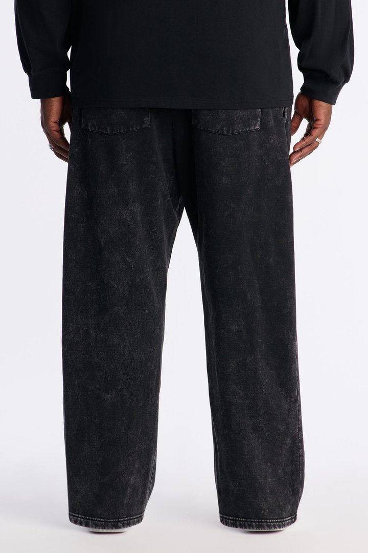 Heavy Wash Straight Sweatpants - Black