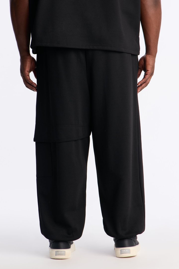 Structured Fleece Embossed Cargo Joggers - Black