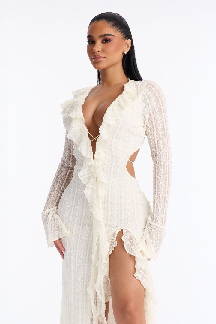 Sashira Ruffle Lace Maxi Dress - Ivory