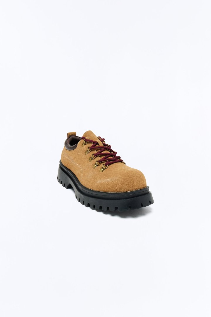 Hiking Style Faux Suede Chunky Low Top Lace Up Oxford Shoes - Taupe
