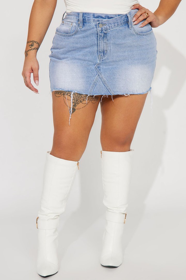 Kendall Denim Mini Skirt - Light Wash