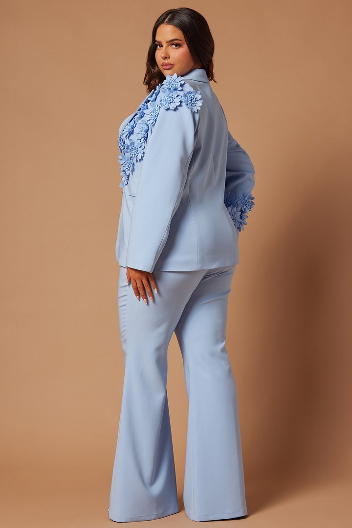 Claudette Floral Embroidered Suit Set - Light Blue