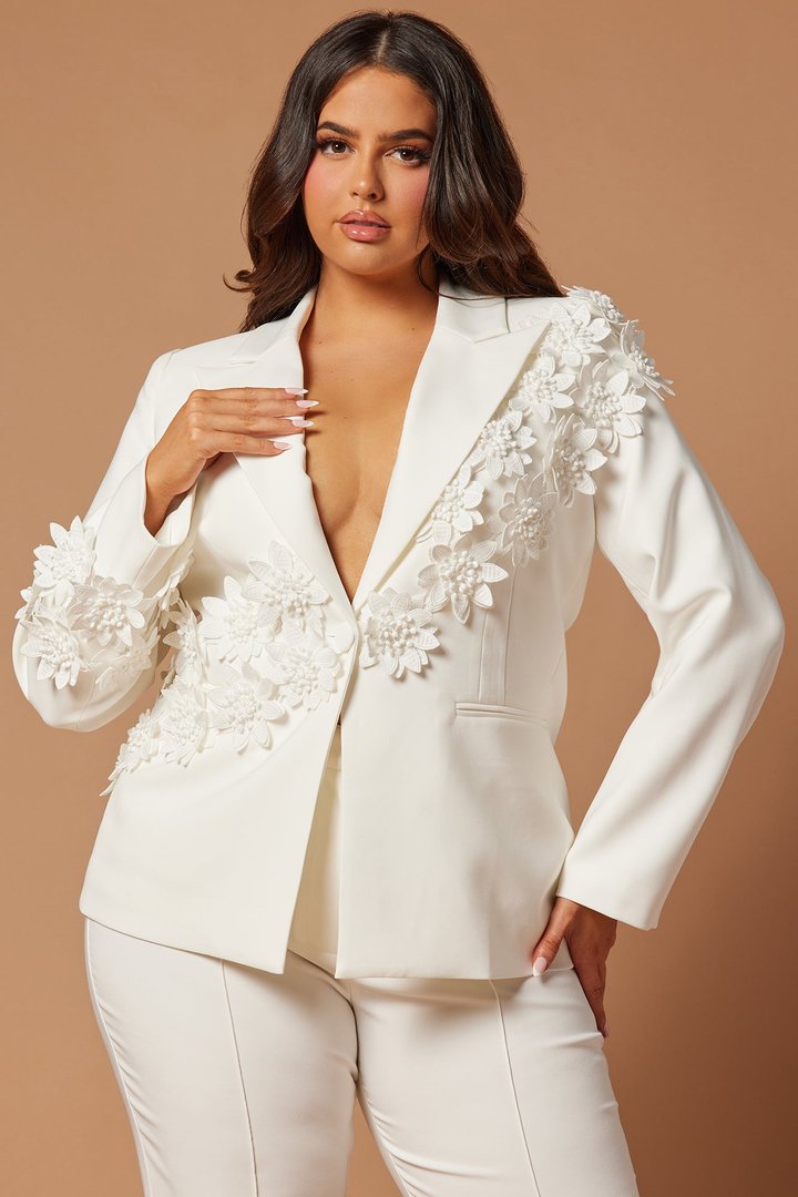 Claudette Floral Embroidered Suit Set - White