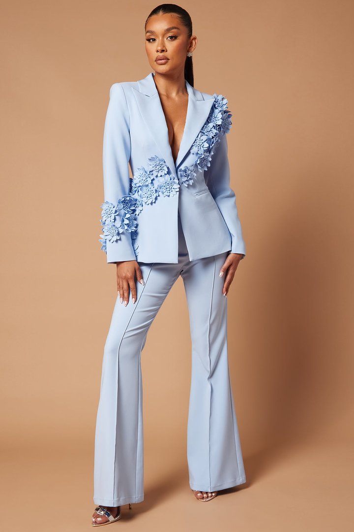 Claudette Floral Embroidered Suit Set - Light Blue