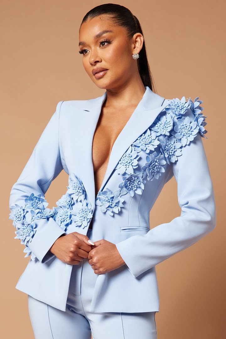 Claudette Floral Embroidered Suit Set - Light Blue