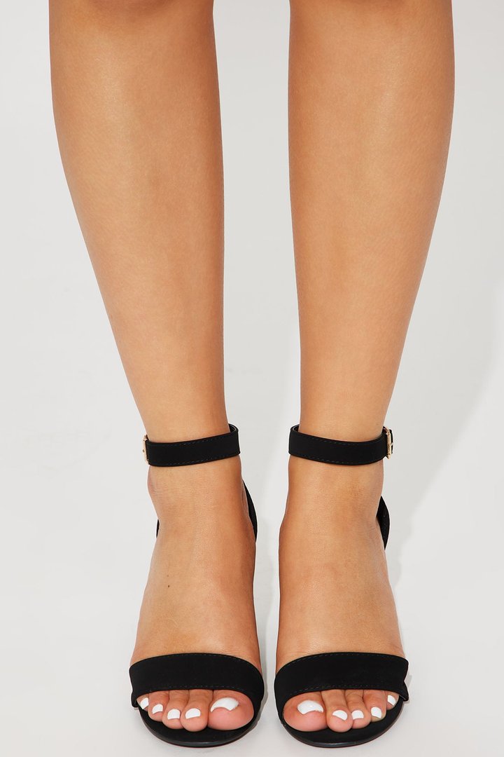 Delia Heeled Sandals - Black