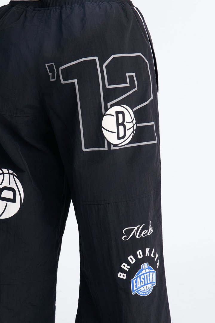 NBA Brooklyn Nets Patchwork Cargo Wide Leg Pant - Black