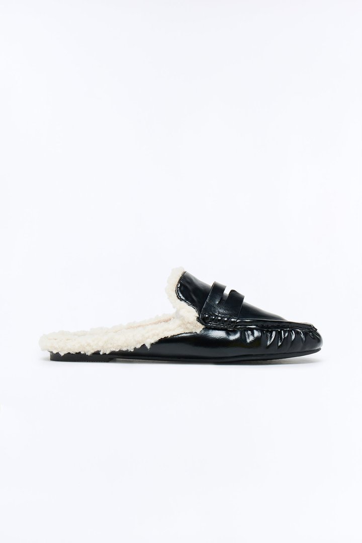 Romina Faux Fur Loafer Slides - Black