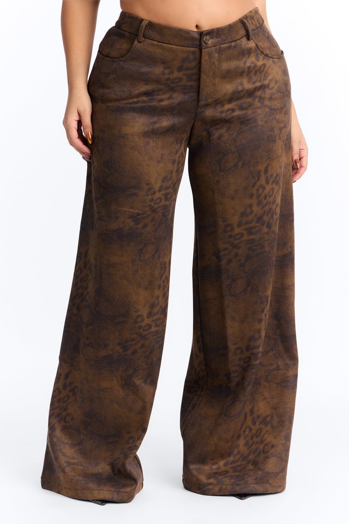 Smooth Talkin' Leopard Faux Suede Pant 33″ - Brown/combo