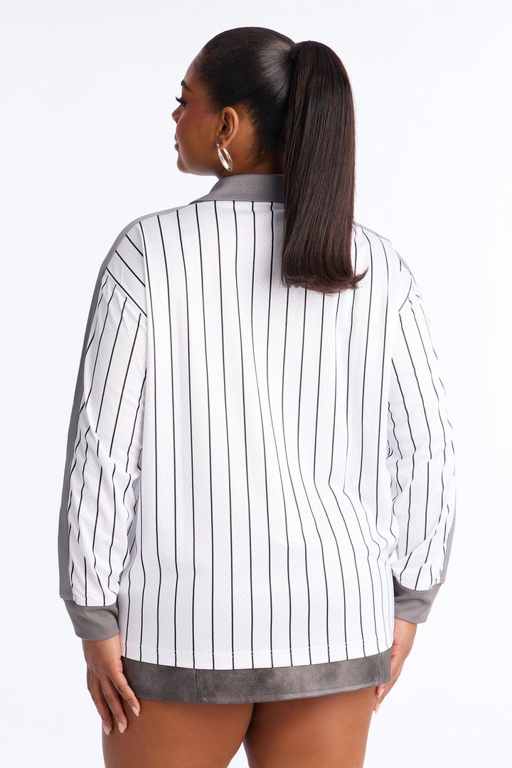 NBABrooklyn Nets Pinstripe Long Sleeve Top - White