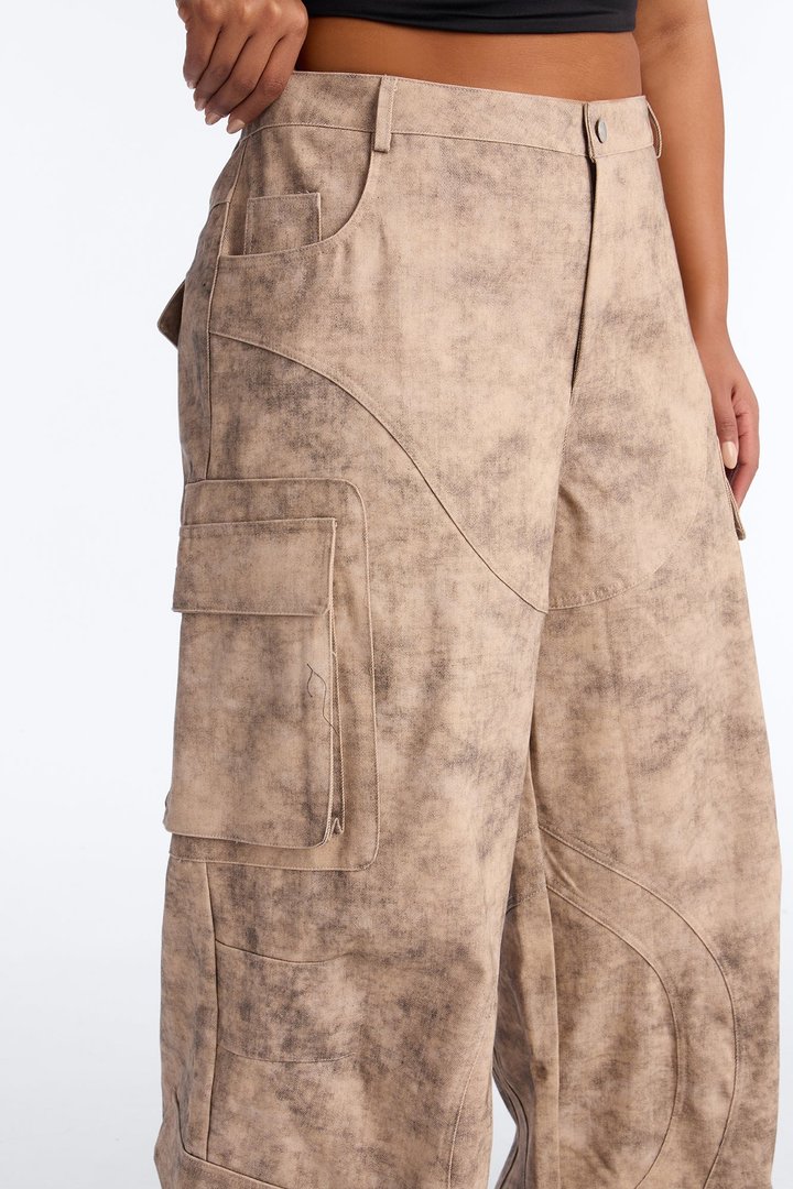 Bold Moves Washed Wide Leg Cargo Pant 33″ - Brown/combo