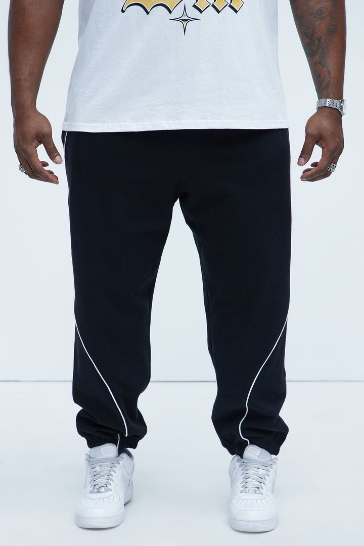 Tayson Piping Relaxed Jogger - Black