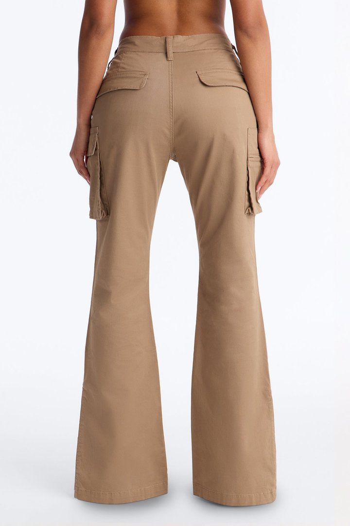 She's a Keeper Cargo Pant - Khaki