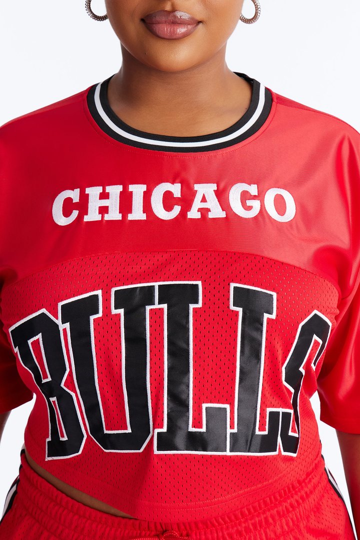 NBA Chicago Bulls Cropped Tee - Red