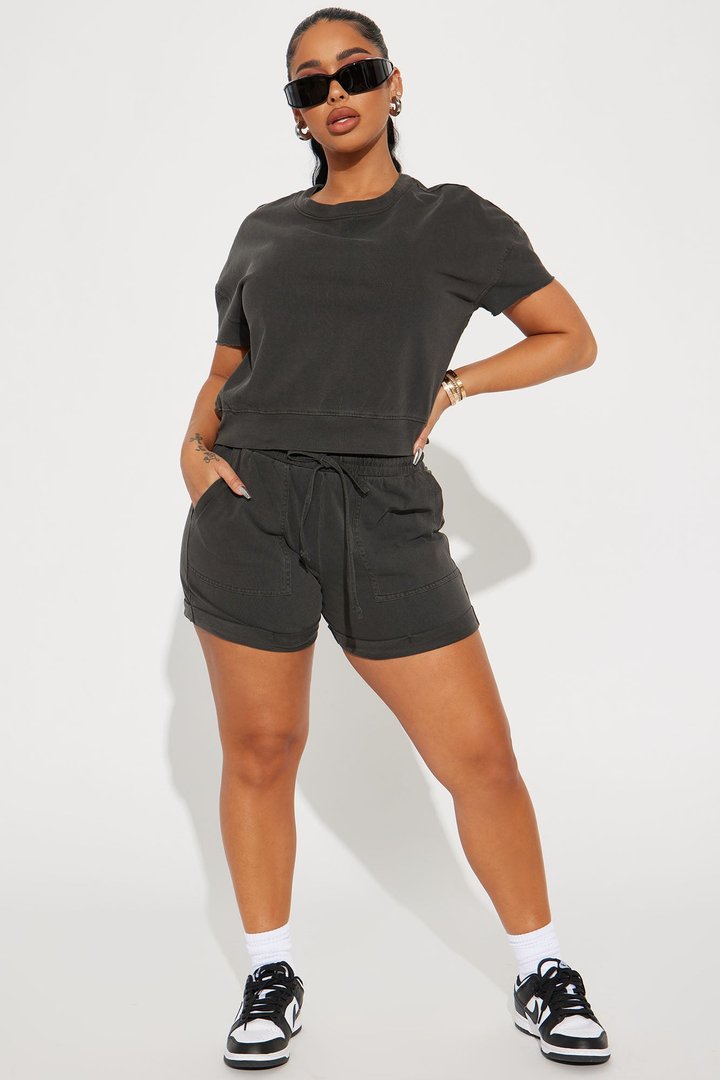 Kicking It Back Short Set - Black
