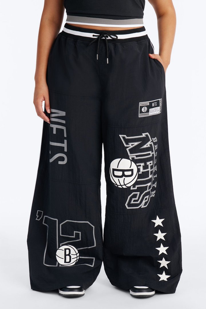 NBA Brooklyn Nets Patchwork Cargo Wide Leg Pant - Black