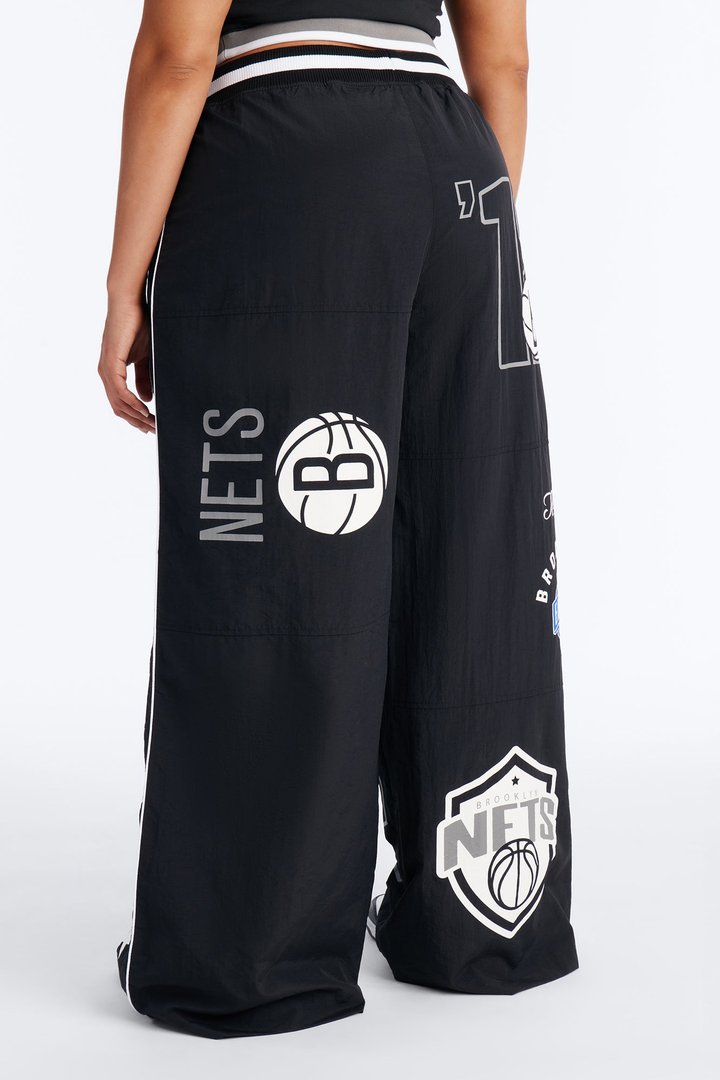 NBA Brooklyn Nets Patchwork Cargo Wide Leg Pant - Black