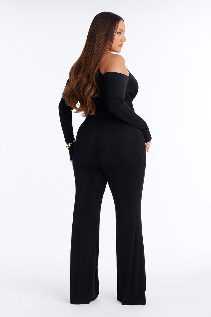 Marysa Cold Shoulder Hardware Pant Set - Black