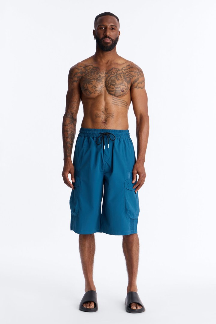 Relaxed Thirty Degree Mesh Outlay Tech Short - Blue
