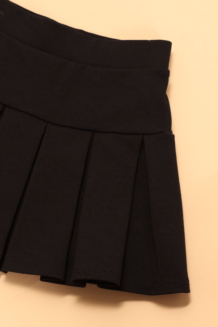 Mini Good Girl Pleated Skirt - Black