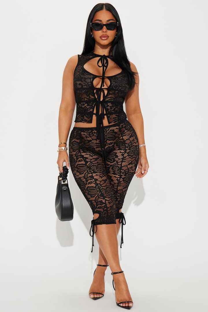 Lora Lace Capri Set - Black