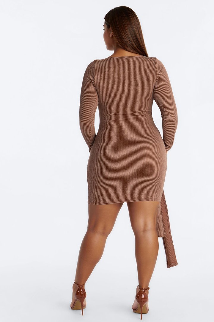 Rhea Long Sleeve Ribbed Midi Dress - Brown