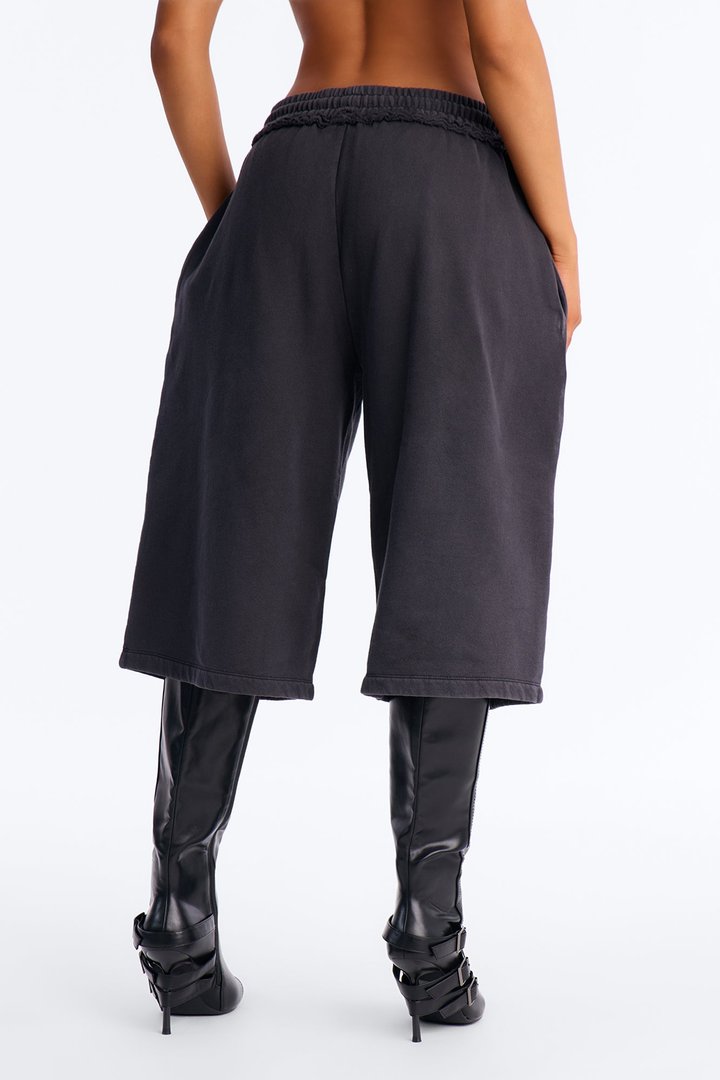 Born Savage Sweat Shorts - Charcoal