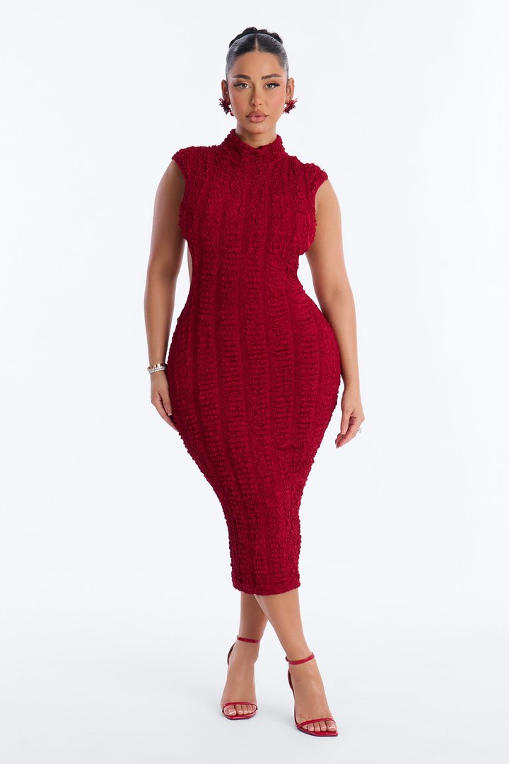 Amaya Backless Textured Midi Dress - Wine