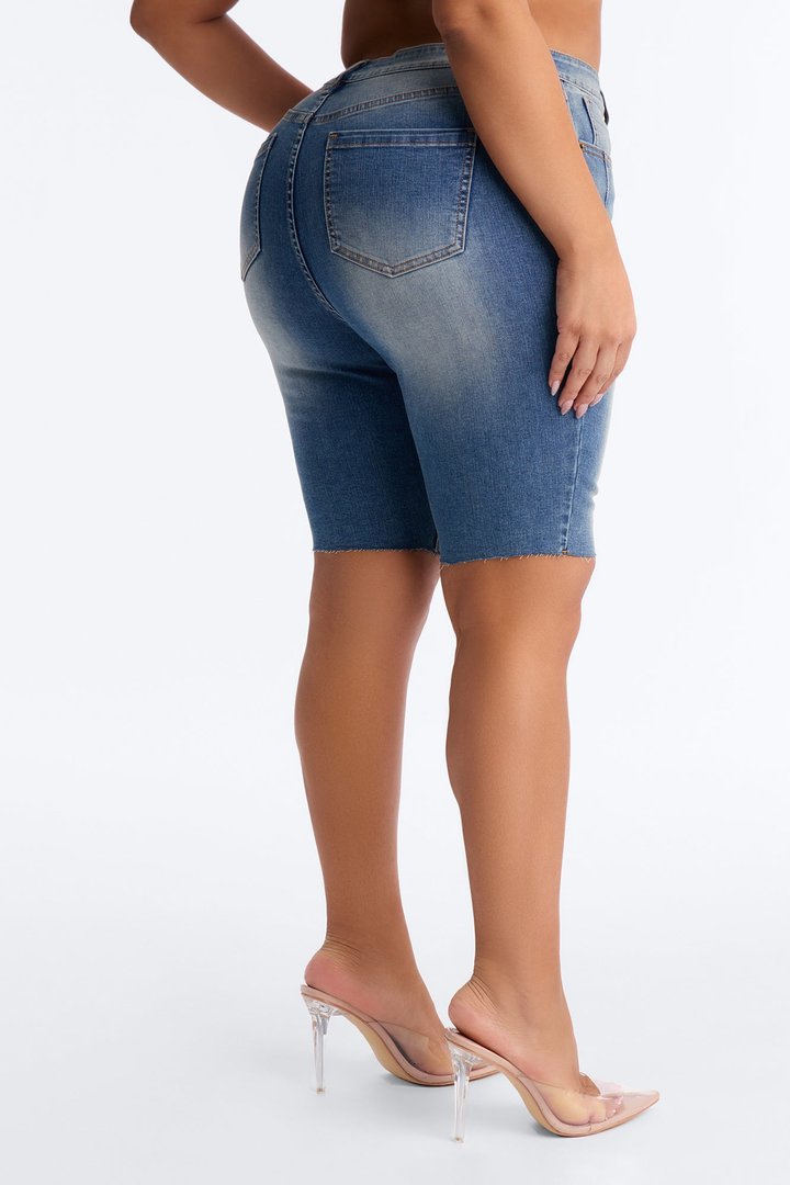 On The Daily Stretch Denim Bermuda Shorts - Vintage Wash