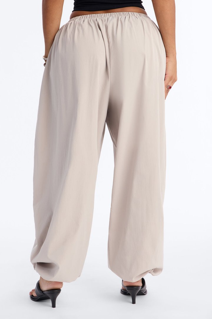 Chill Vibe Balloon Leg Joggers 30″ - Stone