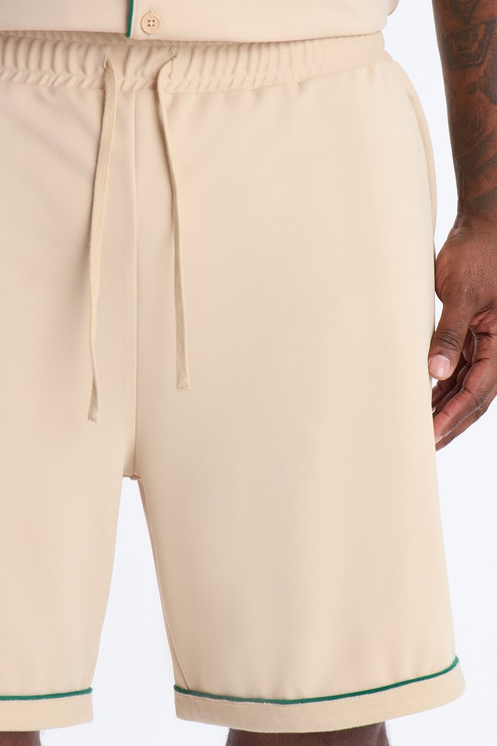 Relaxed Noir Shorts - Cream