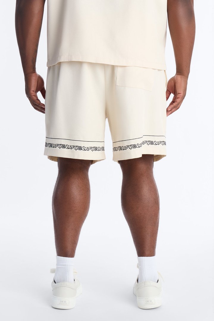 Relaxed St.Tropez Embroidered Short - Cream
