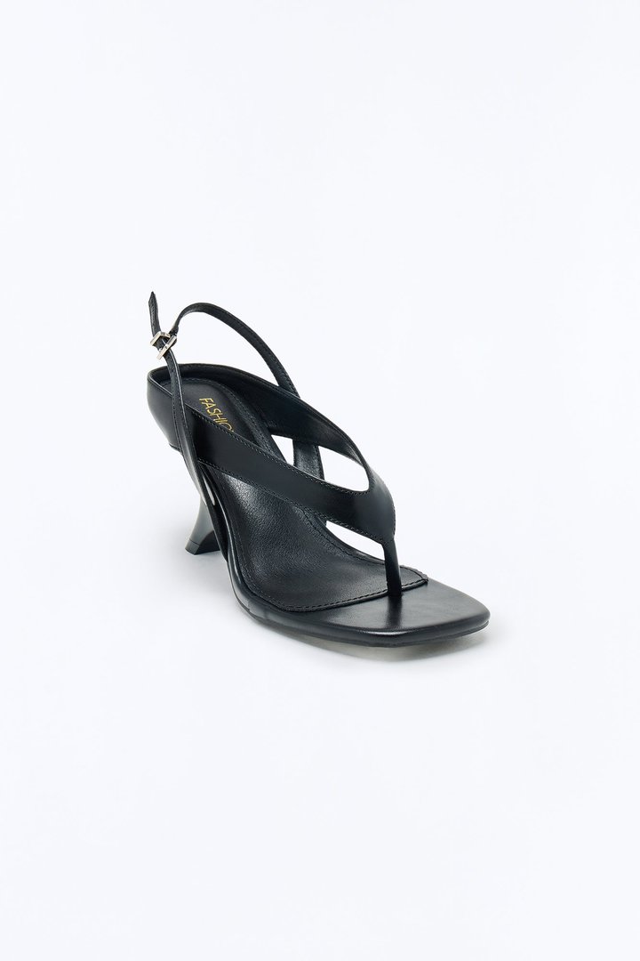 Clarence Novelty Slingback Wedges - Black