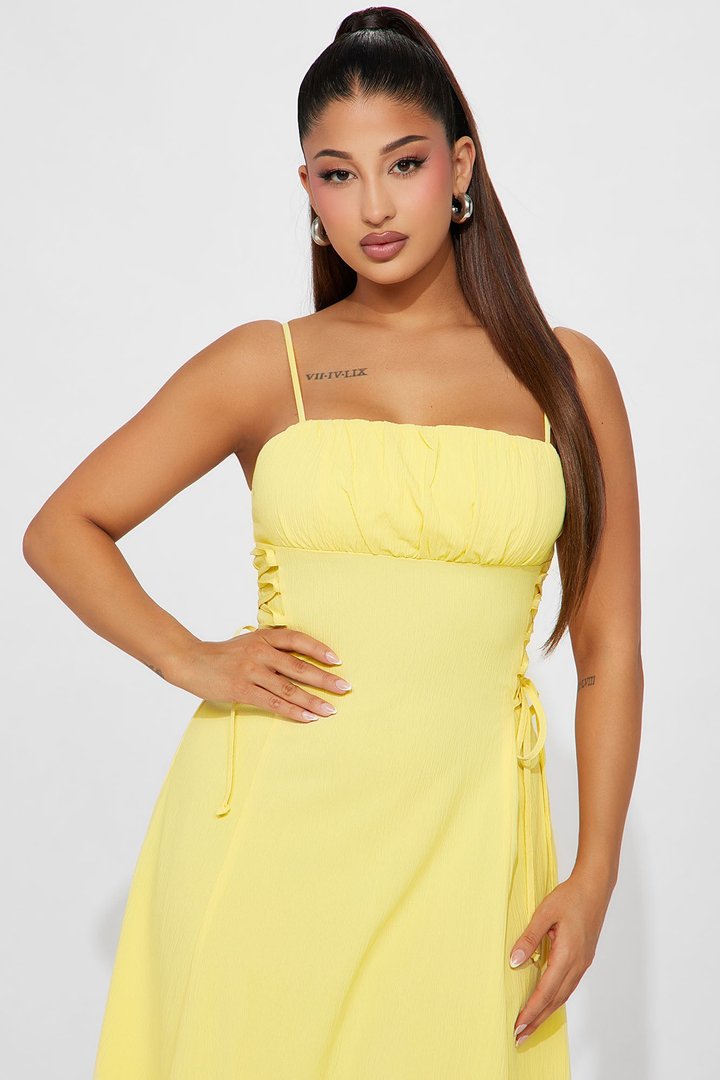 Jackie Lace Up Midi Dress - Yellow