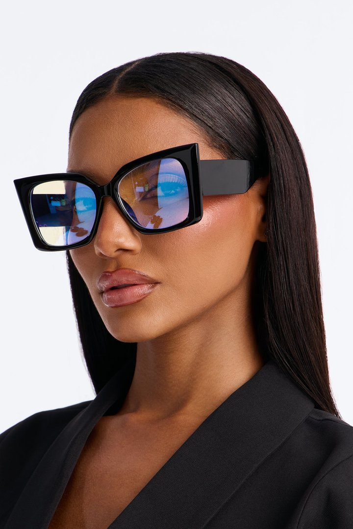 Milk And Honey Blue Light Glasses - Black