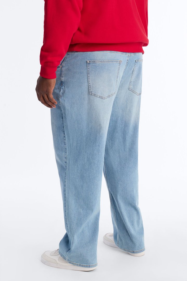 Relaxed Straight Slow Jams Jean - Light Blue Wash