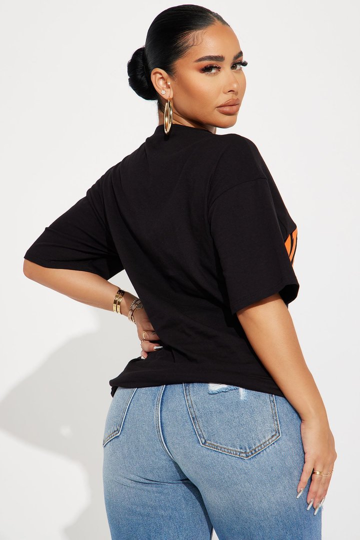 New York Girl T-Shirt - Black/Orange