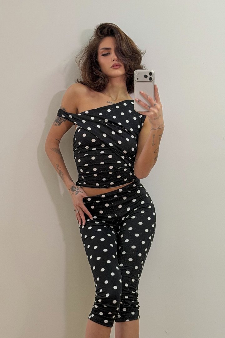Holly Off Shoulder Polka Dot Capri Set - Black/White