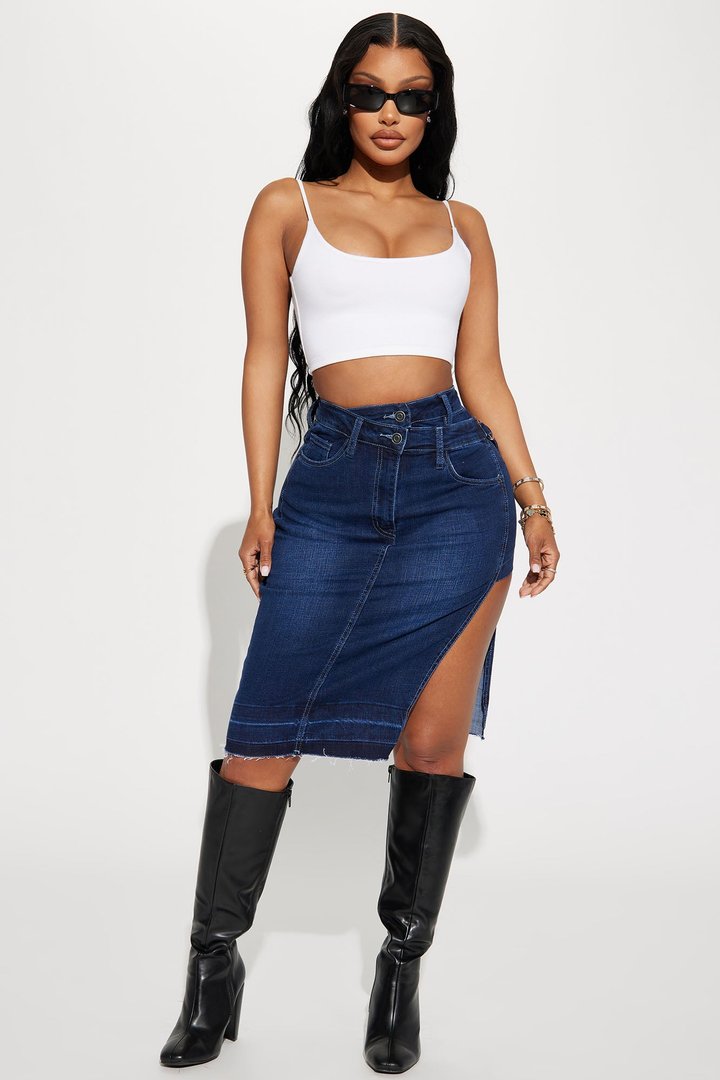 Keep It Low Key Crop Top - White