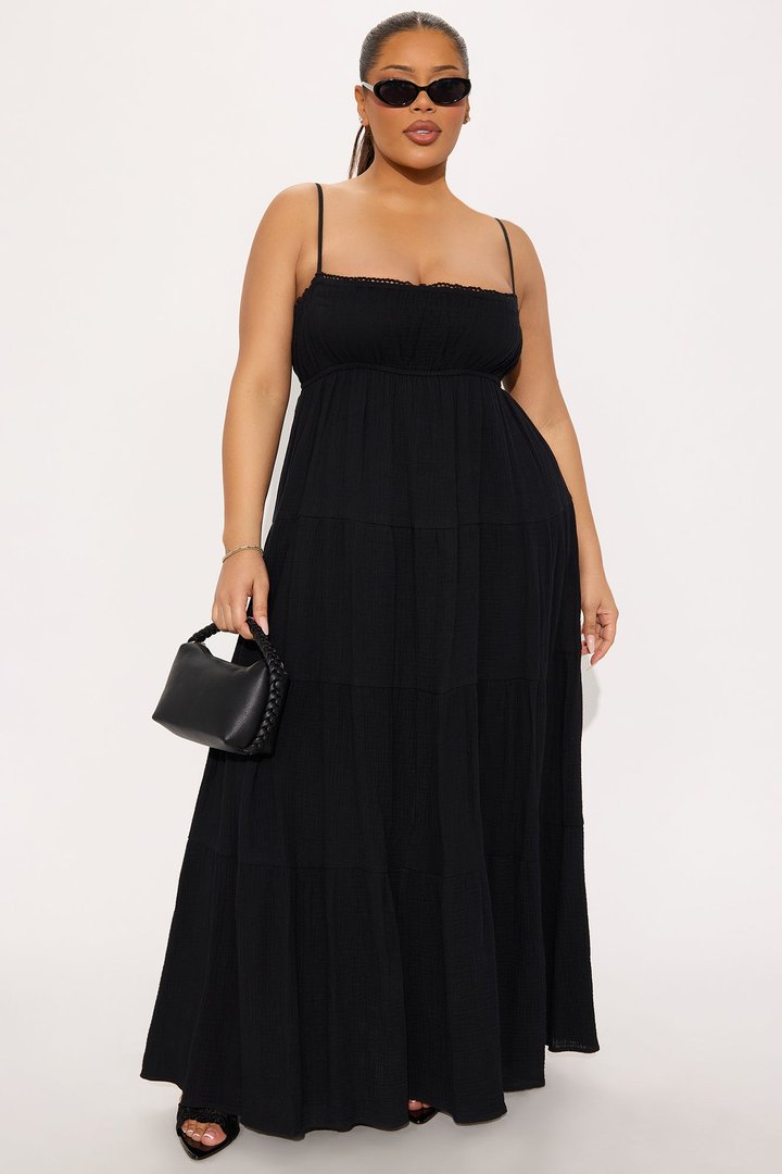 Heidi Flowy Maxi Dress - Black