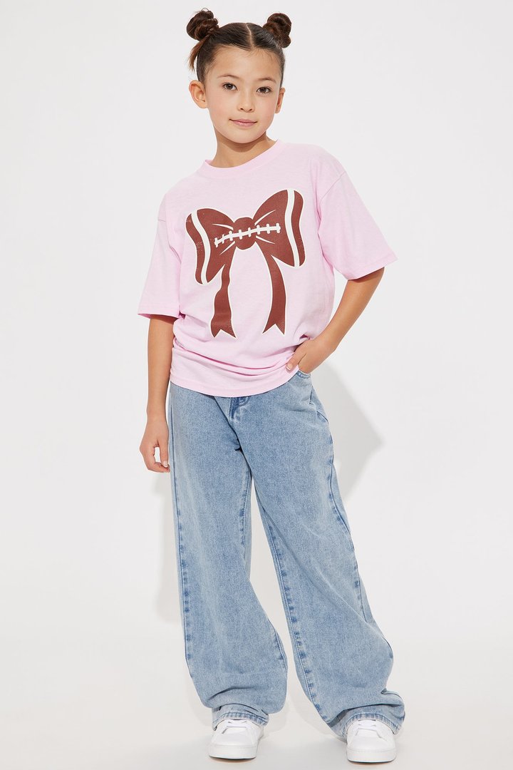 Mini Taking A Bow Embroidered Baggy Jeans - Light Wash